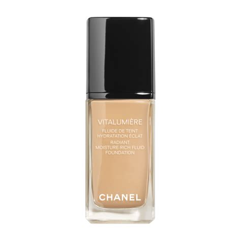 chanel pro lumiere 60 hale|VITALUMIÈRE Radiant, moisture.